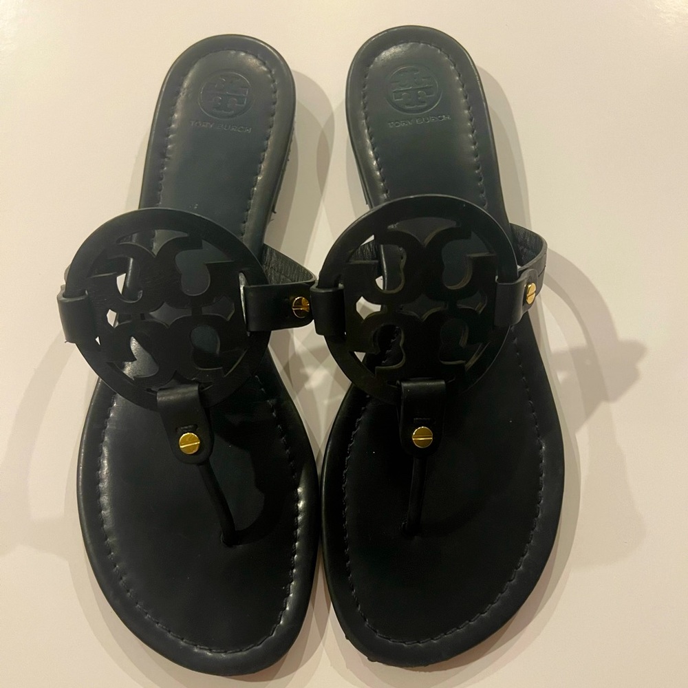 Tory Burch Miller size 10.5